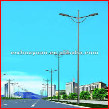 Tapered road lamp posts